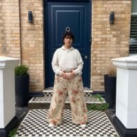 Wide Leg Trouser Model 2