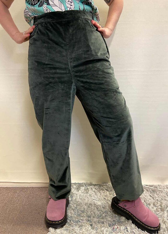 Teal velvet trousers - ref 201 - Resale item - Approx UK 12-14 - Image 1